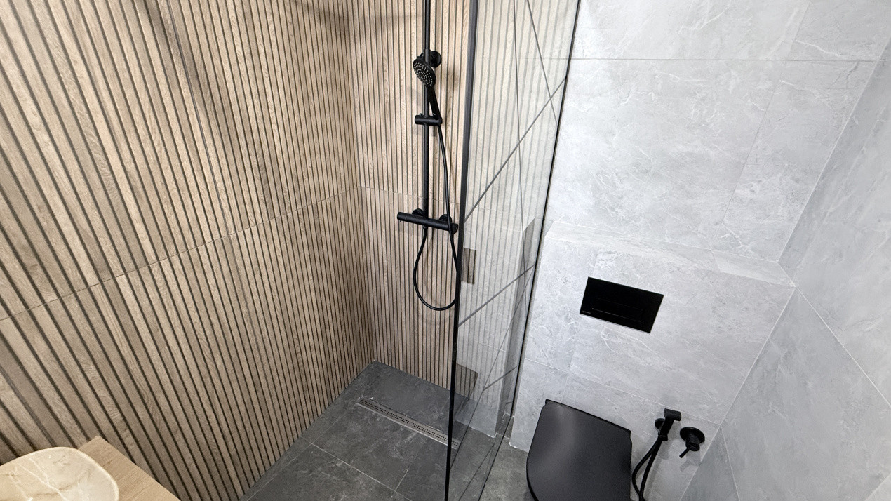 Duplex de vanzare, 5 camere despartit, cu toate utilitatile zona LIDL - Mosnita 18, foxfort.ro