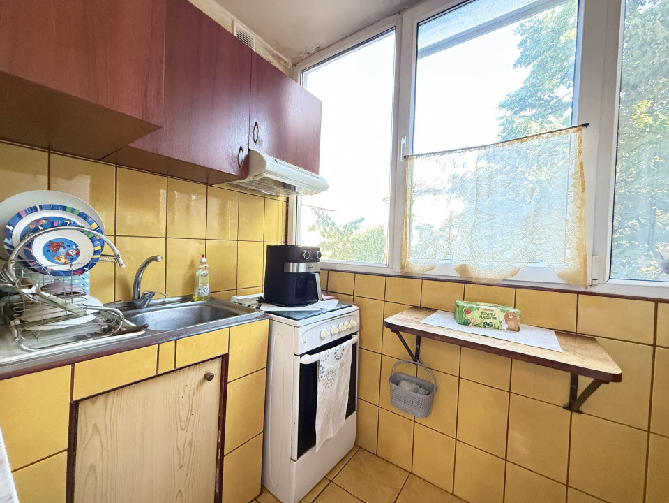 Apartament cu 3 camere, 68 mp, etaj 3, de vanzare in zona Torontalului 7, foxfort.ro