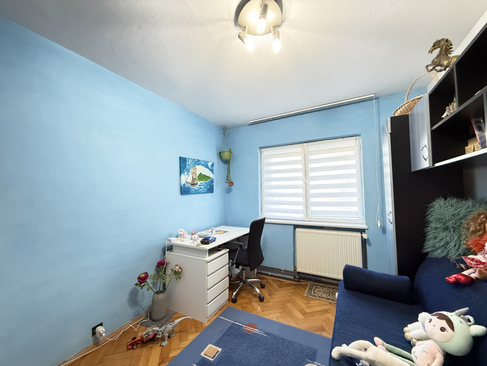 Apartament cu 3 camere, 68 mp, etaj 3, de vanzare in zona Torontalului 14, foxfort.ro