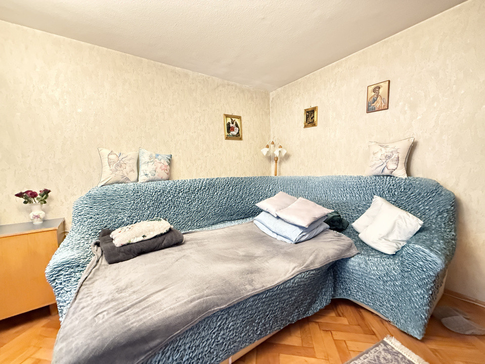 Apartament cu 3 camere, 68 mp, etaj 3, de vanzare in zona Torontalului 17, foxfort.ro