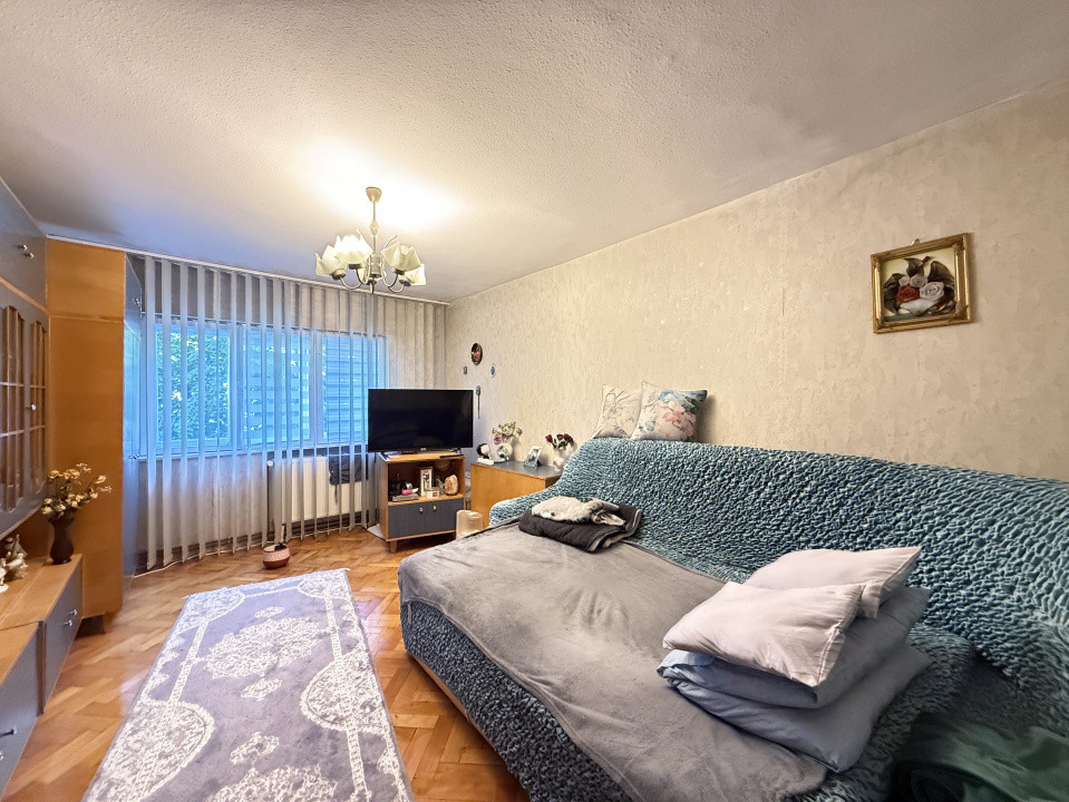 Apartament cu 3 camere, 68 mp, etaj 3, de vanzare in zona Torontalului 19, foxfort.ro