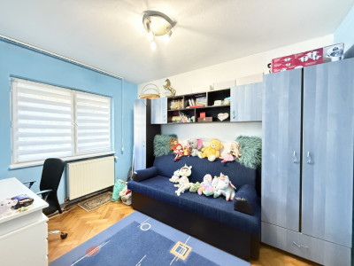 Apartament cu 3 camere, 68 mp, etaj 3, de vanzare in zona Torontalului imagine mica 3, foxfort.ro