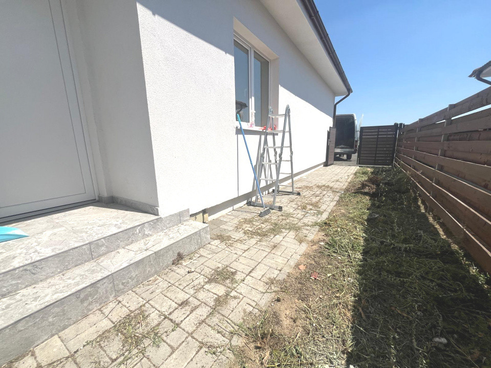 Duplex cu 4 camere si teren de 381 mp - zona Mosnita Noua 11, foxfort.ro