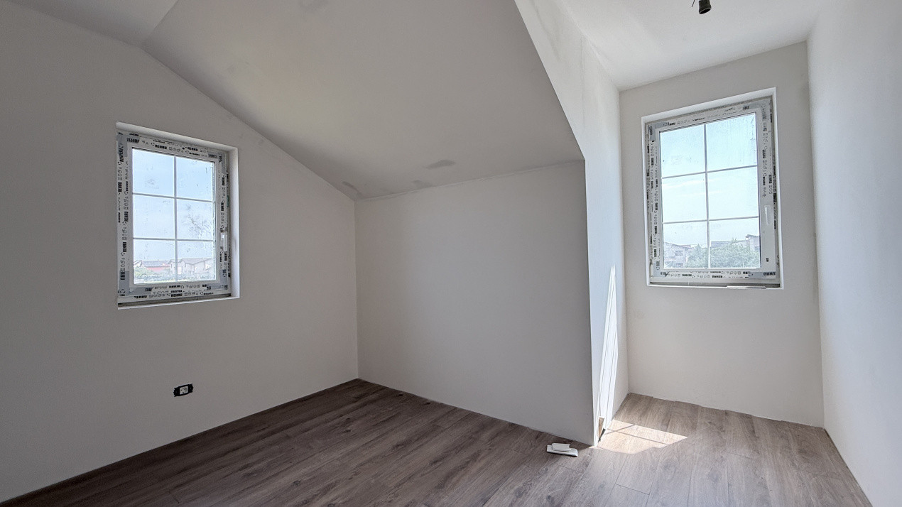 Duplex 4 camere de vanzare, zona Serena - Mosnita 10, foxfort.ro