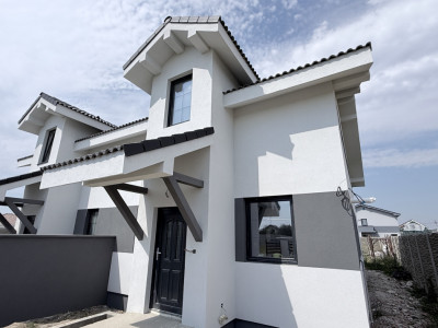 Duplex 4 camere de vanzare, zona Serena - Mosnita