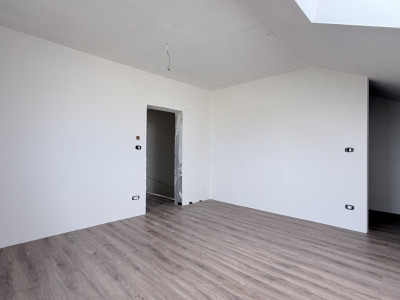 Duplex 4 camere de vanzare, zona Serena - Mosnita imagine mica 8, foxfort.ro