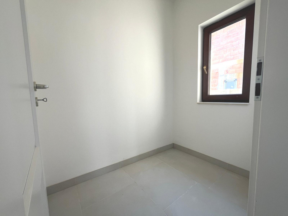 Casa individuala cu 4 camere si teren de 633 mp - zona Mosnita Noua 6, foxfort.ro