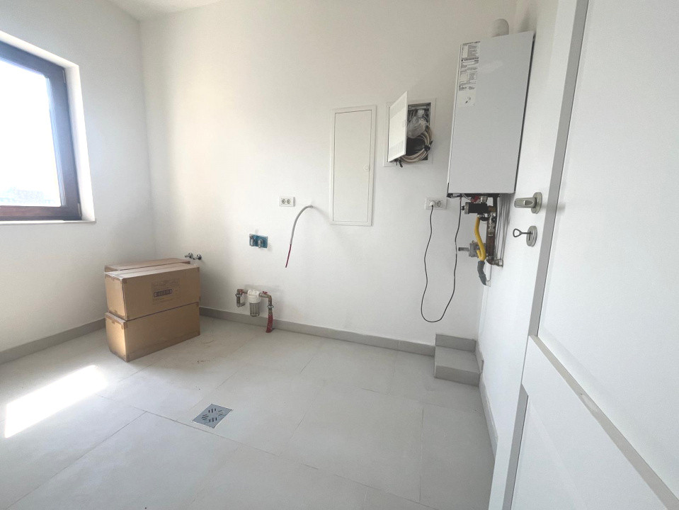 Casa individuala cu 4 camere si teren de 633 mp - zona Mosnita Noua 16, foxfort.ro