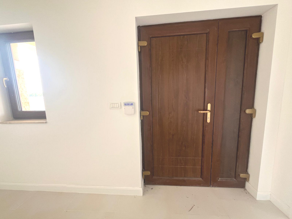 Casa individuala cu 4 camere si teren de 633 mp - zona Mosnita Noua 17, foxfort.ro