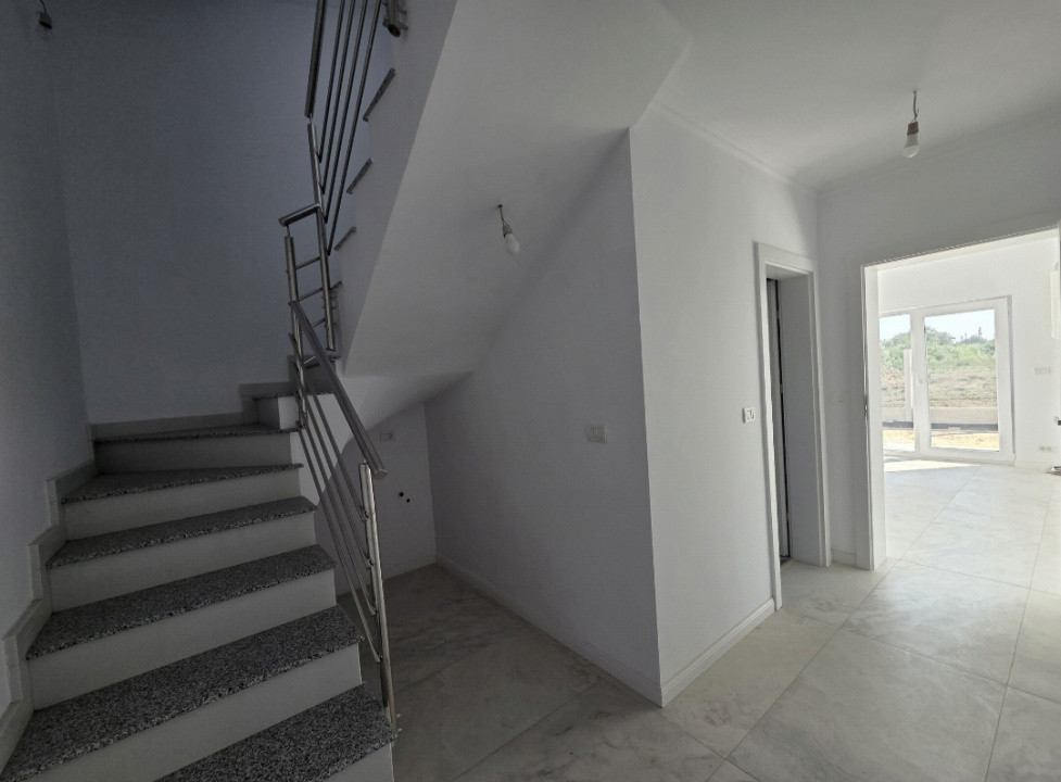 Casa Moderna cu Rooftop | 3 dormitoare | 3 bai | An 2022 | 225000 euro 17, foxfort.ro