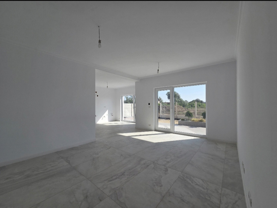 Casa Moderna cu Rooftop | 3 dormitoare | 3 bai | An 2022 | 225000 euro 24, foxfort.ro