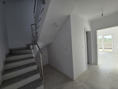 Casa Moderna cu Rooftop | 3 dormitoare | 3 bai | An 2022 | 225000 euro imagine mica 17, foxfort.ro