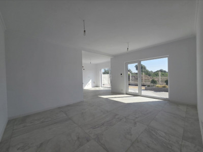 Casa Moderna cu Rooftop | 3 dormitoare | 3 bai | An 2022 | 225000 euro imagine mica 23, foxfort.ro