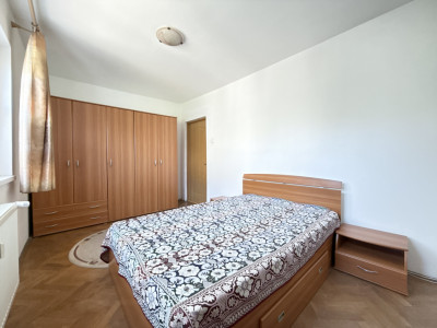 Apartament cu 3 camere, 65 mp, de vanzare in zona Dacia imagine mica 15, foxfort.ro