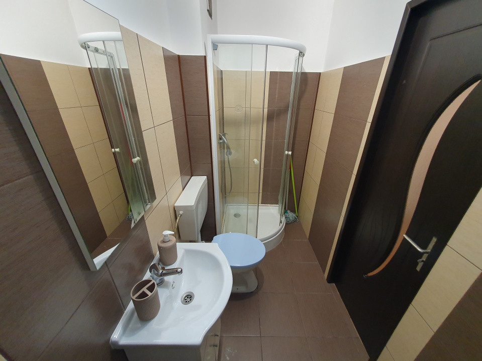 Garsoniera de inchiriat, etaj 3, Complexul Studentesc 9, foxfort.ro