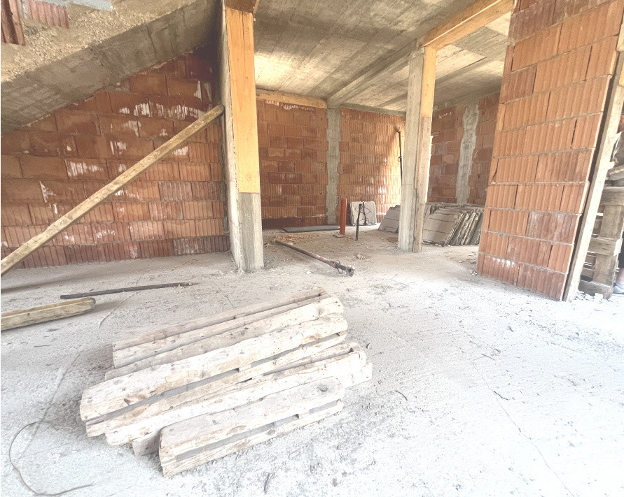 COMISION 0 % Duplex la vanzare cu 4 camere - Mosnita Noua 6, foxfort.ro