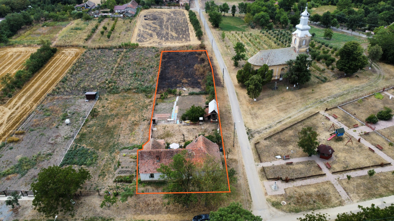 Casa individuala 4 camere si teren 2208 mp in Folea, comuna Voiteg 2, foxfort.ro