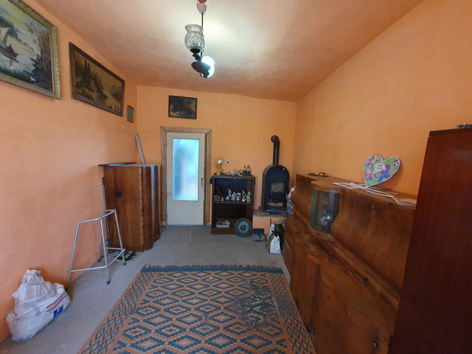 Casa individuala 4 camere si teren 2208 mp in Folea, comuna Voiteg 15, foxfort.ro