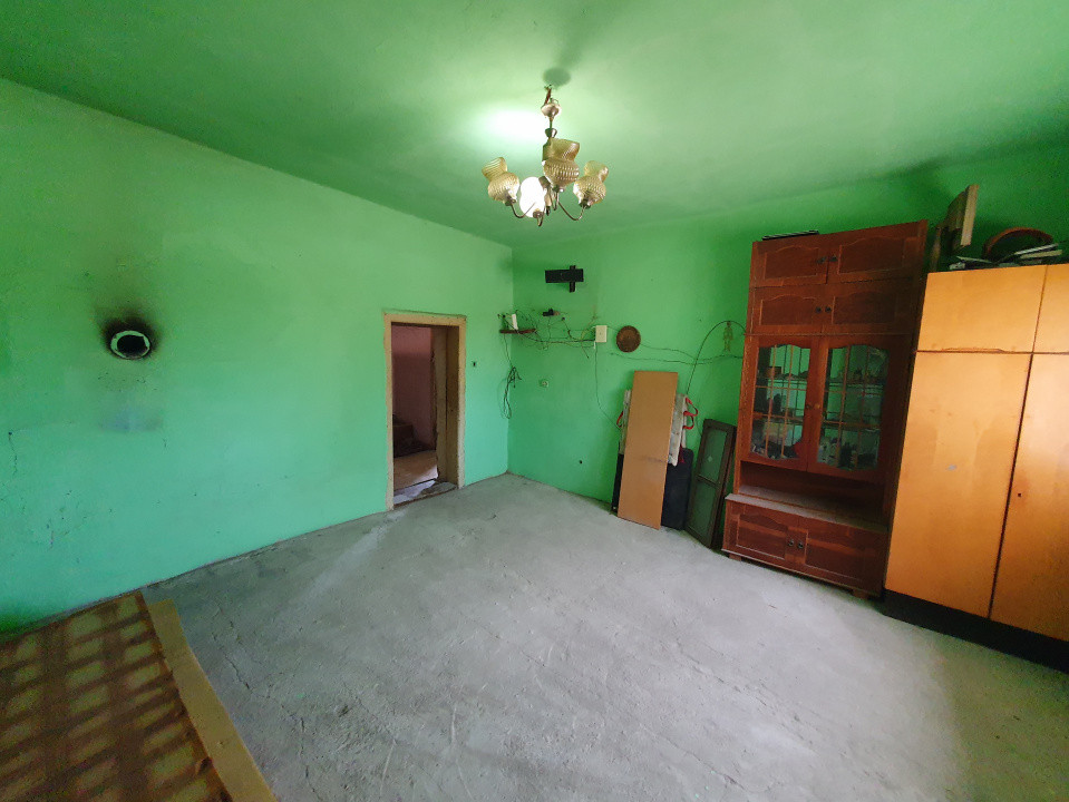 Casa individuala 4 camere si teren 2208 mp in Folea, comuna Voiteg 18, foxfort.ro