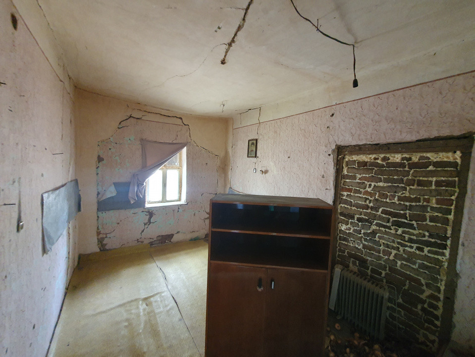 Casa individuala 4 camere si teren 2208 mp in Folea, comuna Voiteg 19, foxfort.ro