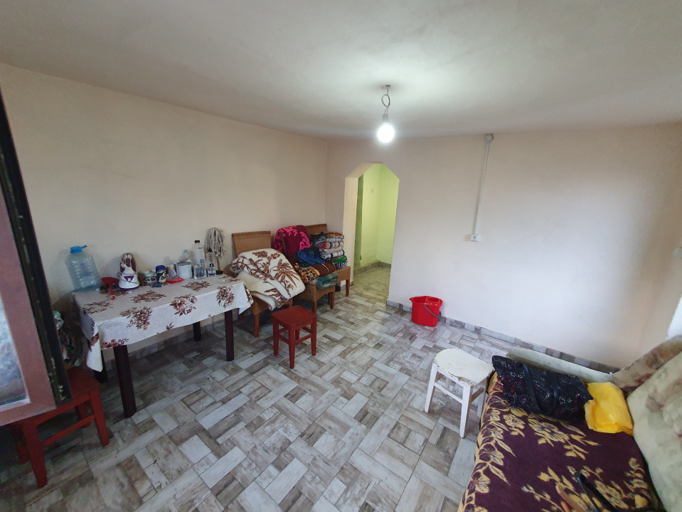 Casa individuala 6 camere si teren 1200 mp, in Gataia 11, foxfort.ro