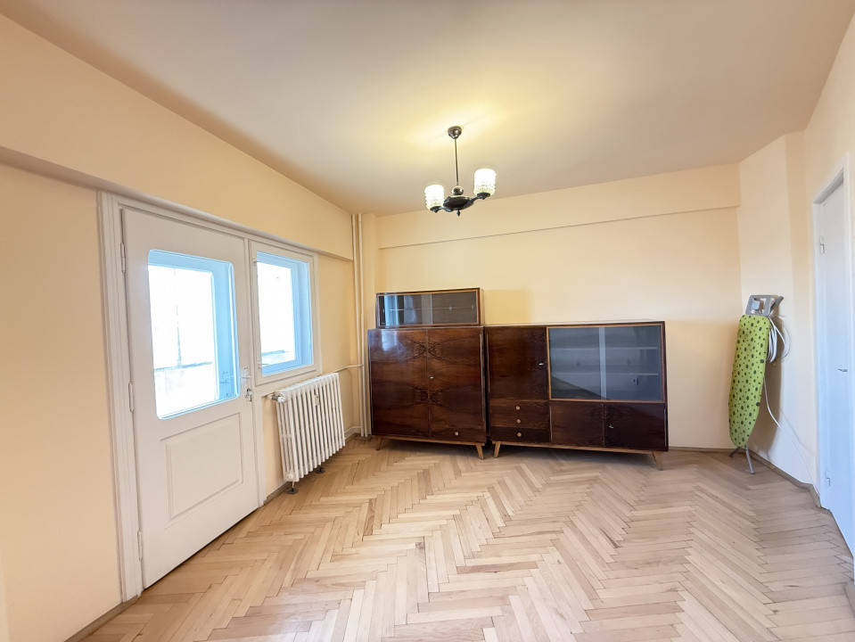 Apartament cu 3 camere, 65 mp, de vanzare, Zona Iosefin 4, foxfort.ro