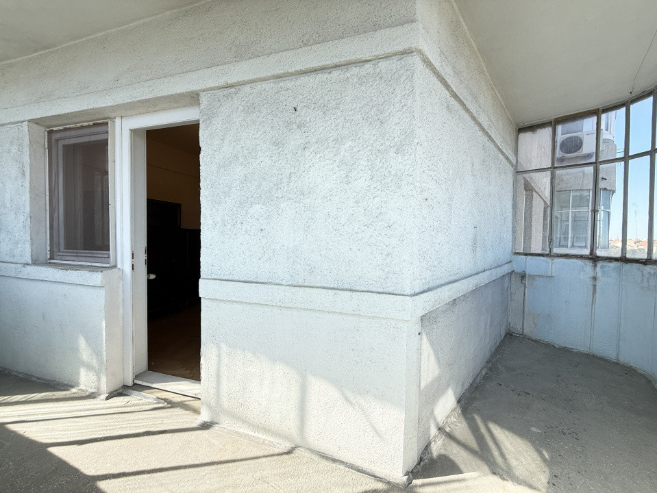 Apartament cu 3 camere, 65 mp, de vanzare, Zona Iosefin 6, foxfort.ro