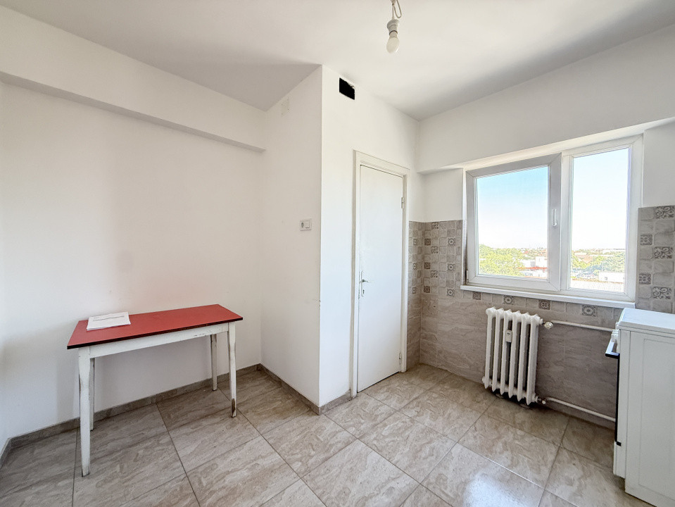 Apartament cu 3 camere, 65 mp, de vanzare, Zona Iosefin 8, foxfort.ro