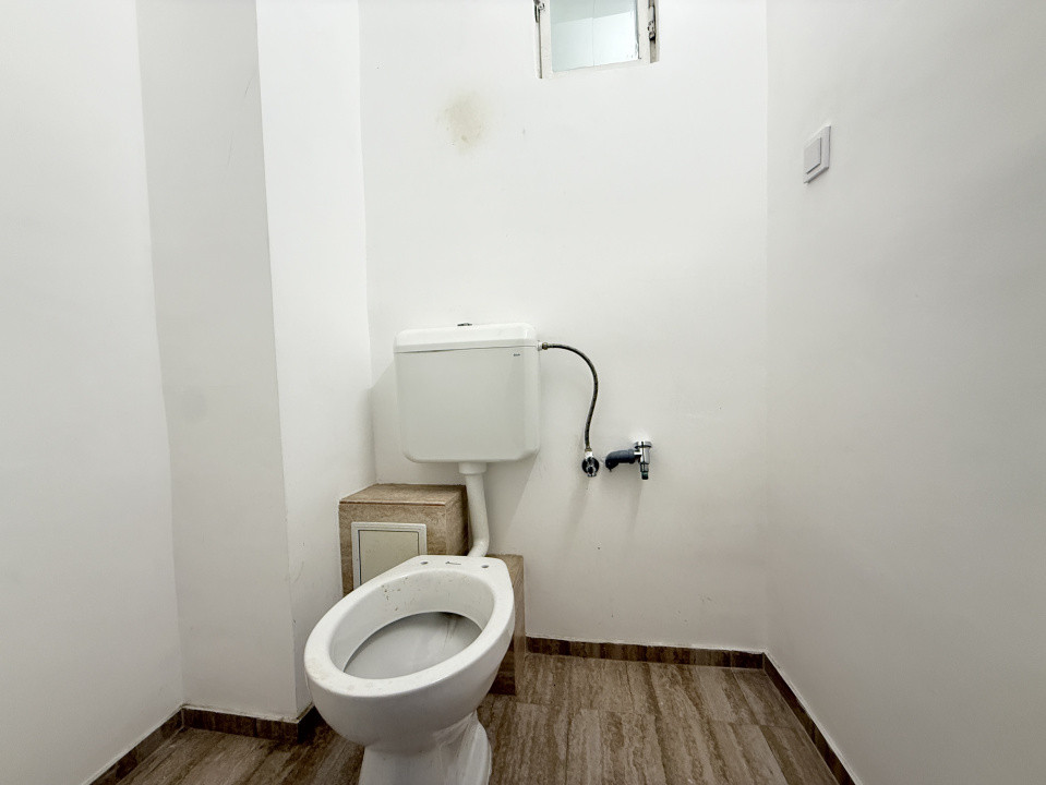 Apartament cu 3 camere, 65 mp, de vanzare, Zona Iosefin 9, foxfort.ro