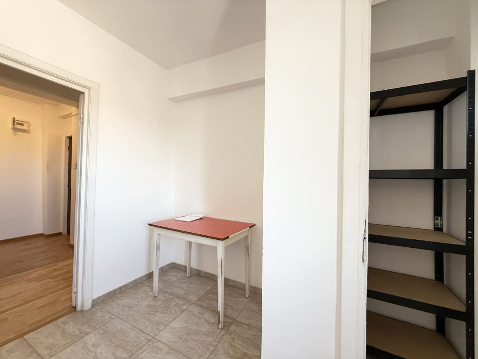 Apartament cu 3 camere, 65 mp, de vanzare, Zona Iosefin 16, foxfort.ro