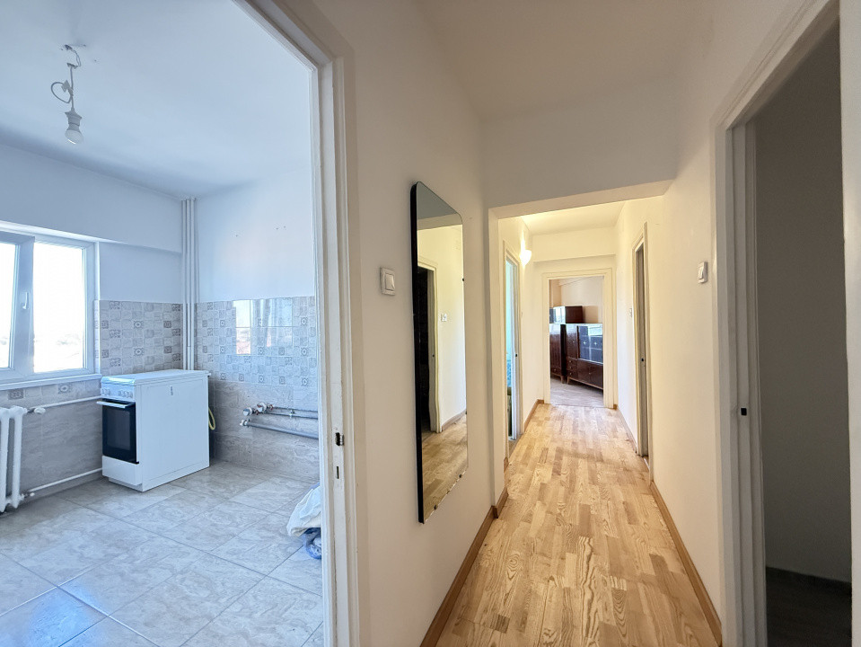 Apartament cu 3 camere, 65 mp, de vanzare, Zona Iosefin 20, foxfort.ro