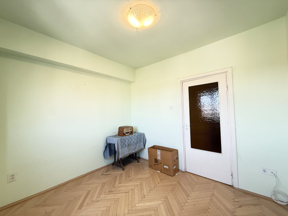 Apartament cu 3 camere, 65 mp, de vanzare, Zona Iosefin 23, foxfort.ro