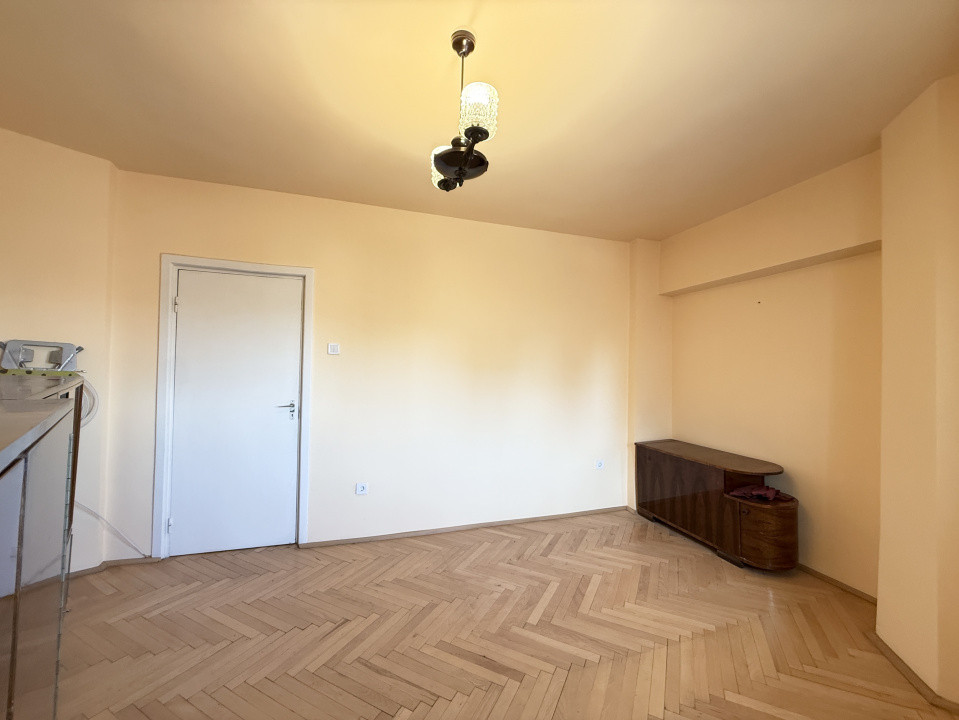 Apartament cu 3 camere, 65 mp, de vanzare, Zona Iosefin 24, foxfort.ro