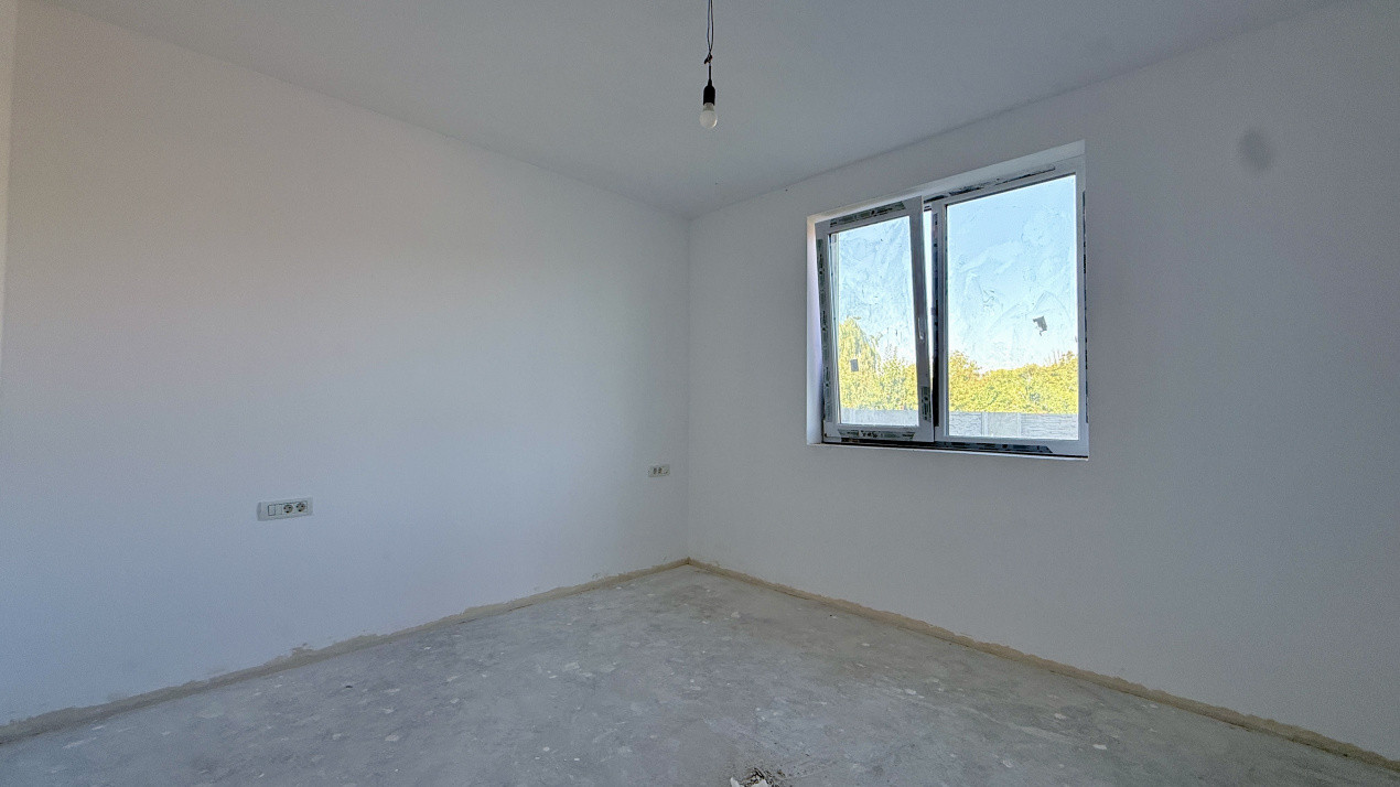 Duplex pe parter 3 camere Albina - Timis 8, foxfort.ro