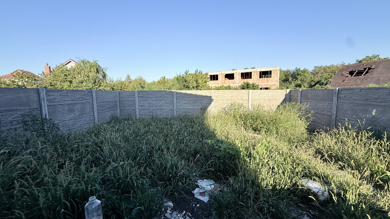 Duplex pe parter 3 camere Albina - Timis 12, foxfort.ro