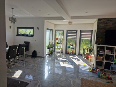 Casa individuala cocheta la vanzare in  Mosnita Veche