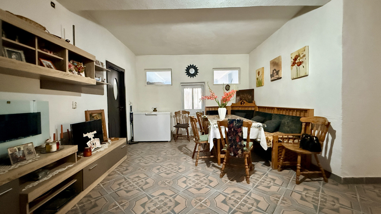 Comision 0% Casa 5 camere + 2540 mp teren + curent trifazic 3, foxfort.ro