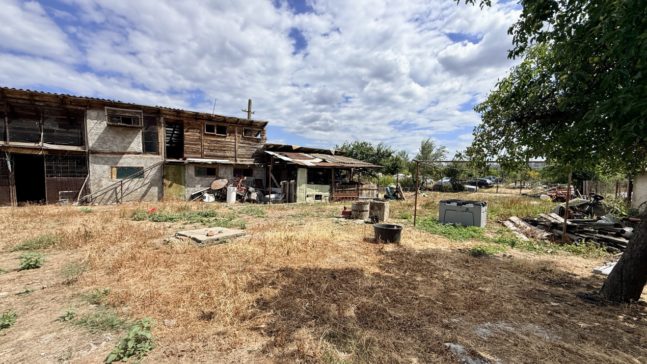 Comision 0% Casa 5 camere + 2540 mp teren + curent trifazic 23, foxfort.ro