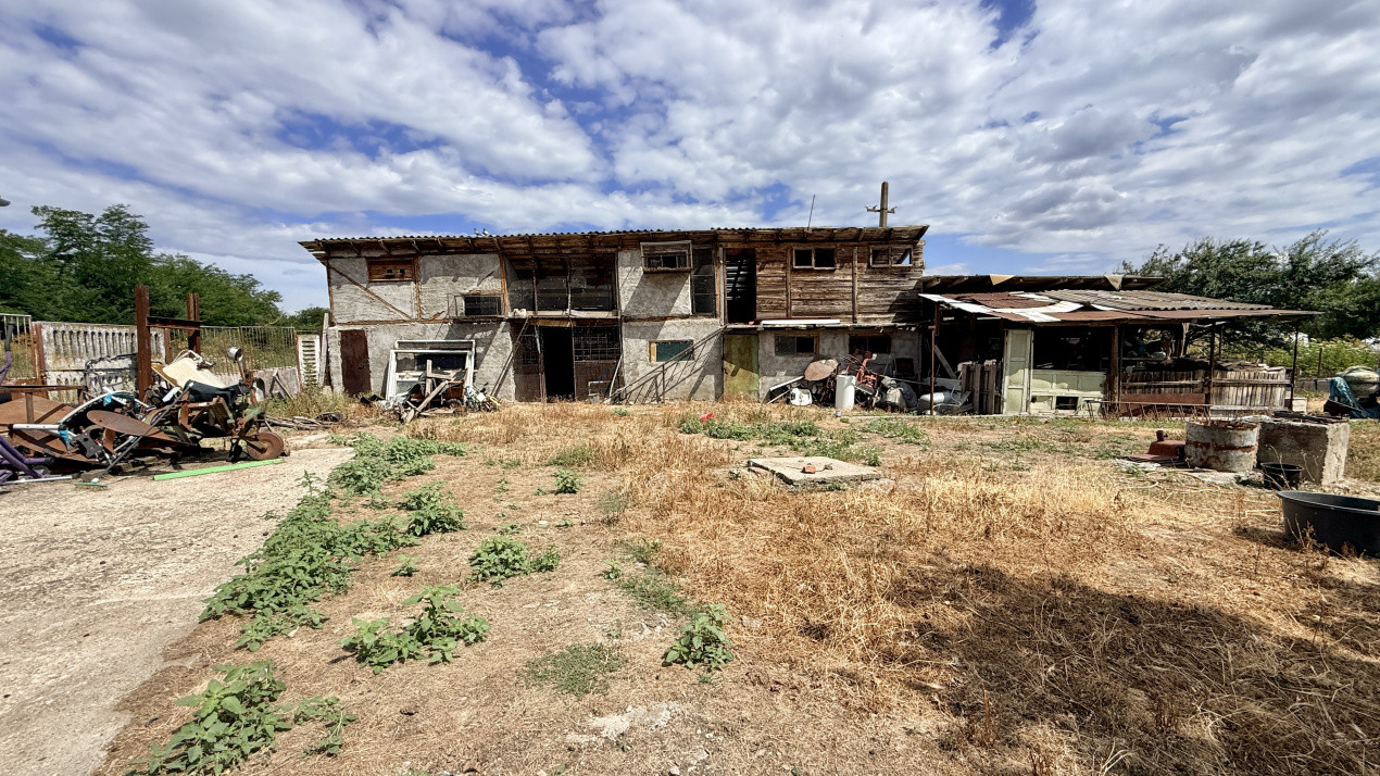 Comision 0% Casa 5 camere + 2540 mp teren + curent trifazic 24, foxfort.ro