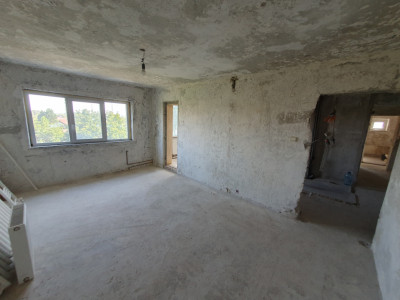 Apartament 3 camere decomandat, gata de renovat, Zona Freidorf imagine mica 3, foxfort.ro