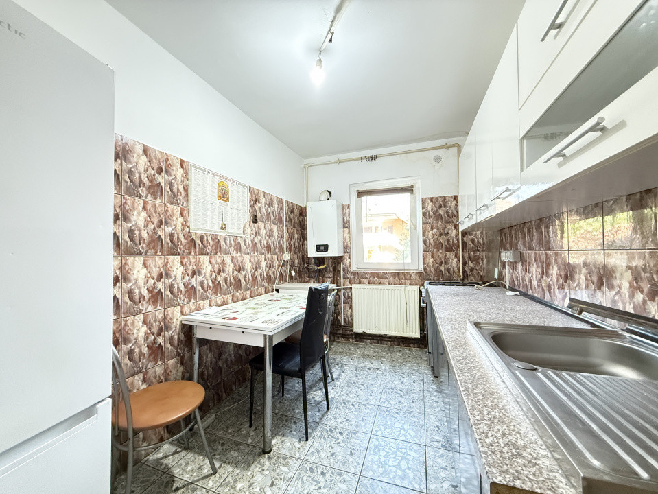Apartament cu 3 camere | 56 mp | Parter | Zona Lipovei 20, foxfort.ro