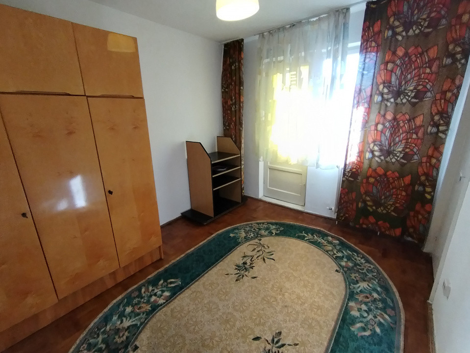 Apartament cu 2 camere de vanzare in Timisoara, zona Sagului 8, foxfort.ro
