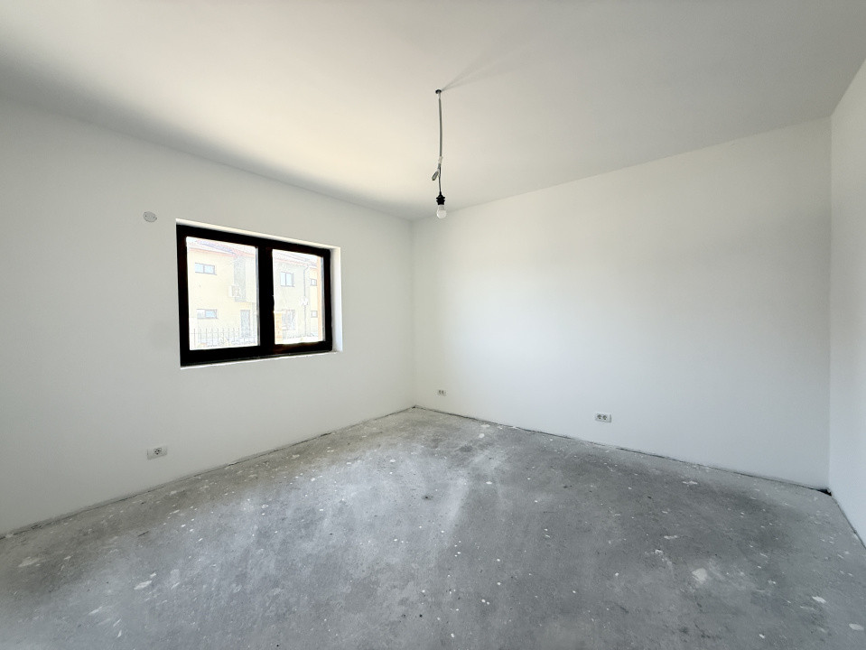 Casa individuala cu 5 camere | 583 mp teren | Toate utilitatile | Sacalaz 2, foxfort.ro