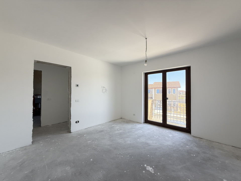 Casa individuala cu 5 camere | 583 mp teren | Toate utilitatile | Sacalaz 10, foxfort.ro