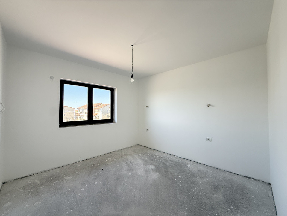 Casa individuala cu 5 camere | 583 mp teren | Toate utilitatile | Sacalaz 21, foxfort.ro
