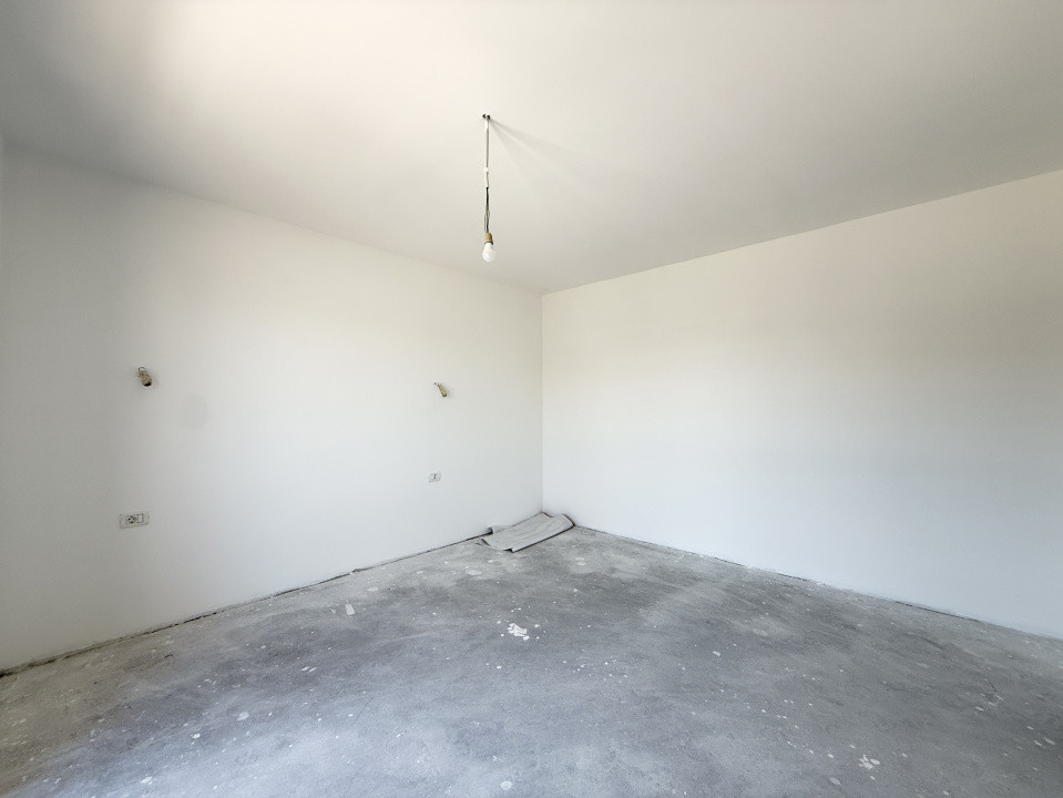 Casa individuala cu 5 camere | 583 mp teren | Toate utilitatile | Sacalaz 29, foxfort.ro