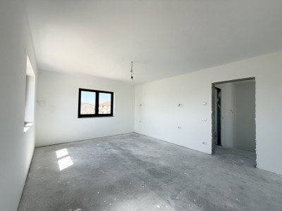 Casa individuala cu 5 camere | 583 mp teren | Toate utilitatile | Sacalaz imagine mica 26, foxfort.ro