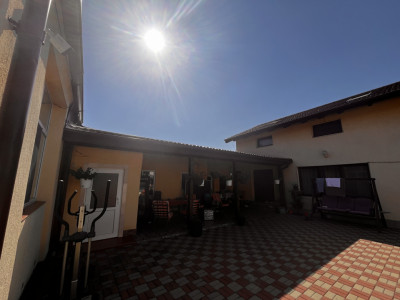 Casa individuala cu 6 camere de vanzare, zona Freidorf imagine mica 6, foxfort.ro