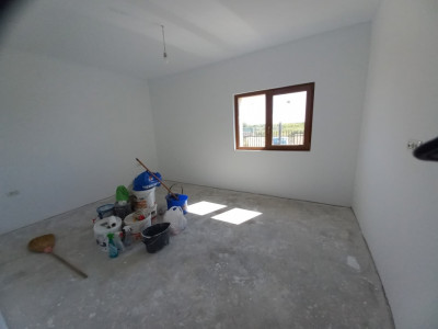 Duplex cu 4 camere, teren individual de 259 mp si terasa de 20 mp, in Plopi imagine mica 2, foxfort.ro