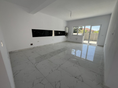 Duplex cu 4 camere si teren de 250 mp - Mosnita Noua imagine mica 10, foxfort.ro